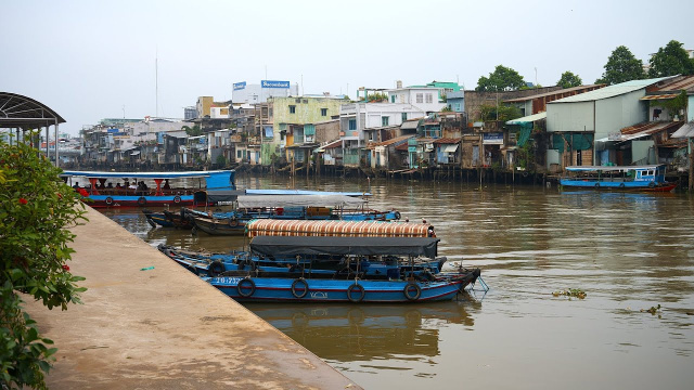 Walking In My Tho | Vietnam